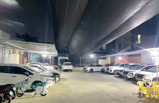 Cho Thuê Xe Có Tài Xế